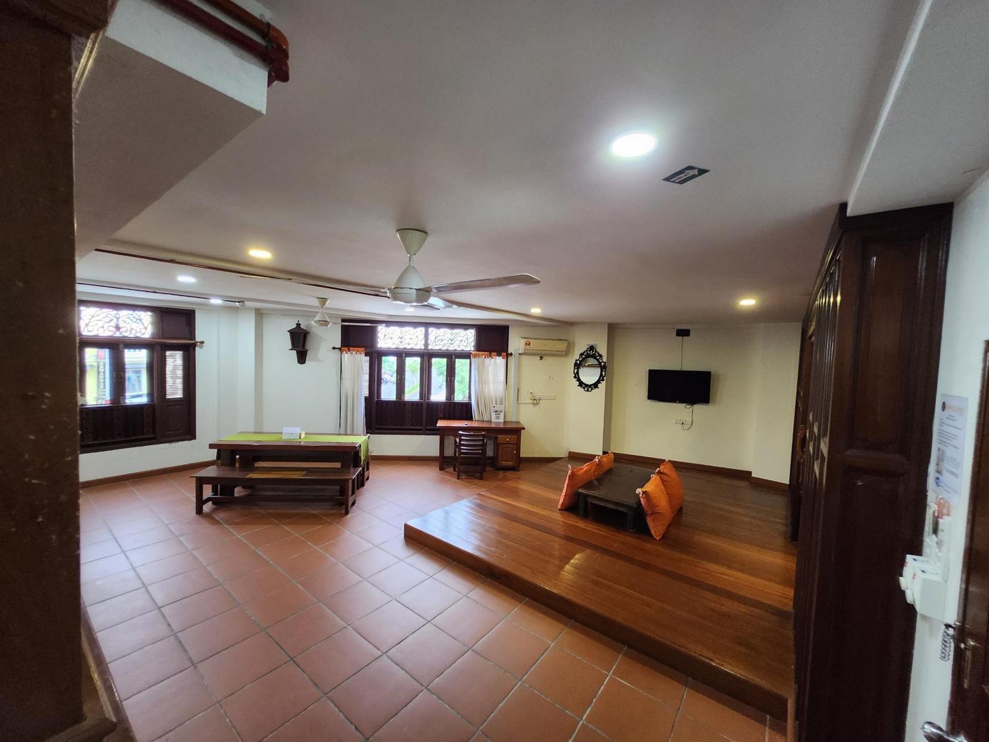Uptown Eco Hotel Kuala Terengganu Exterior foto